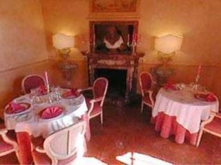 Chateau De Meyrargues Buitenkant foto